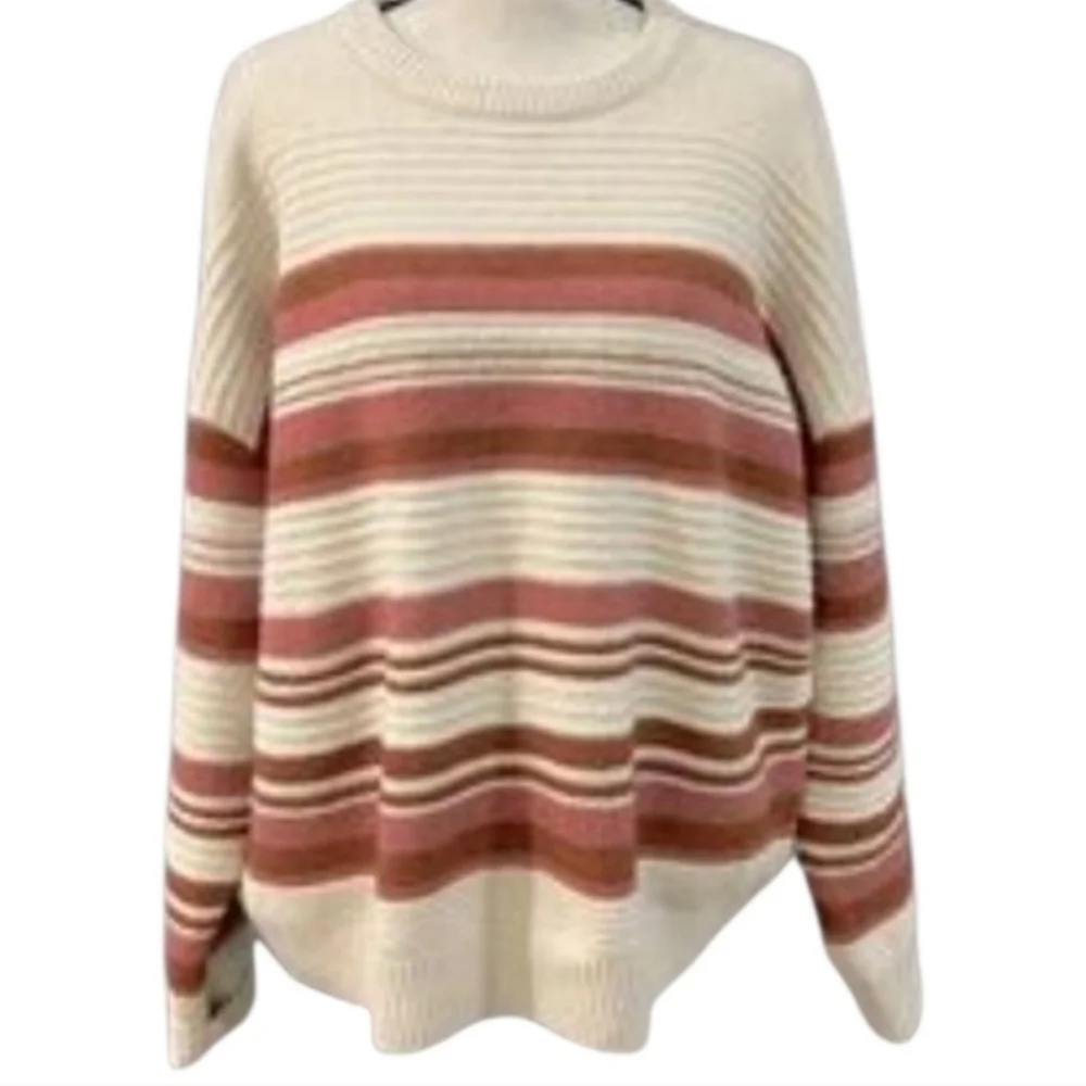 💥 Thread & Supply Boho Woman's Sweater - Picture 2 of 4